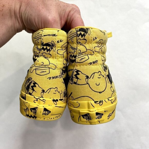 Vans x Peanuts Sk8-Hi Charlie Brown Maize 4 - Picture 8 of 11